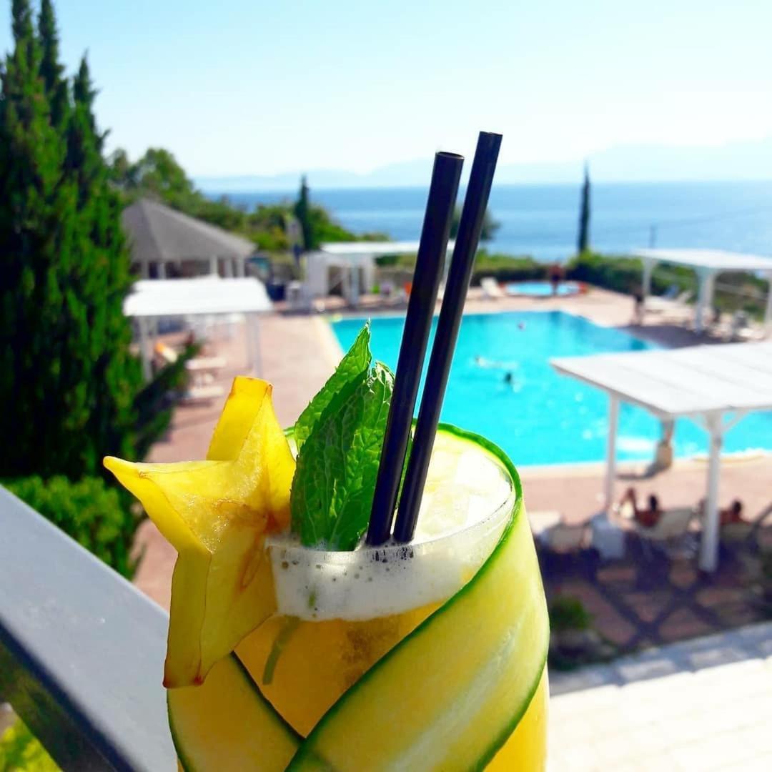 Thalassa Hotel & Spa Paleros Exteriör bild